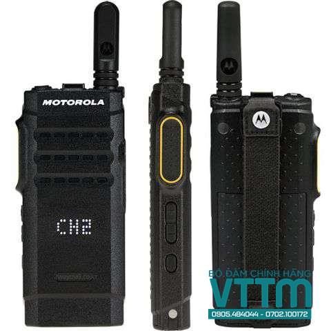 Máy Bộ Đàm Motorola XiR SL1M Kỹ Thuật Số Mỏng Nhẹ Chính Hãng
